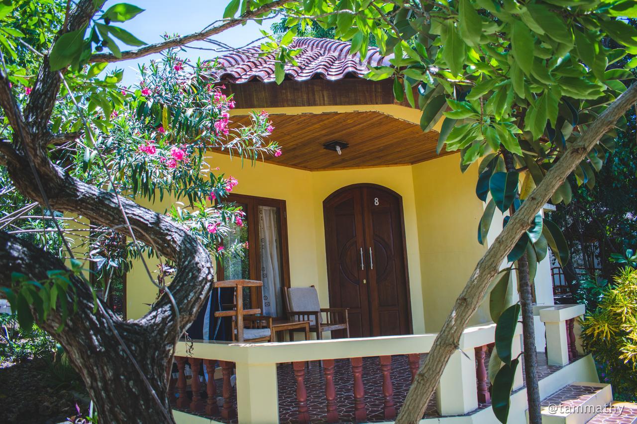 Bara Beach Bungalows Bira Esterno foto
